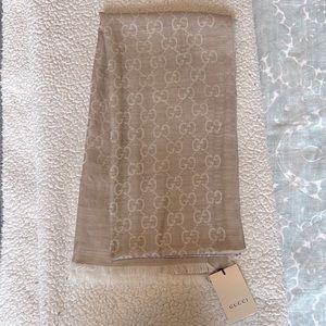 Gucci GG Woven Wool/Silk Scarf in Beige
